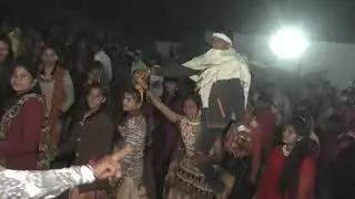 JHABUA (MP.45) बहनों के द्वारा दूल्हे को वाने मे खूब नचाया !!!!!!!!