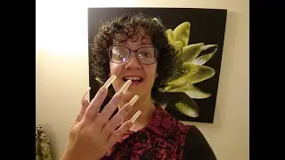 I love my long nails - A short bio 🙂 My life about all things nail related