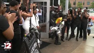 New downtown Flint restaurant opens with ribbon cutting