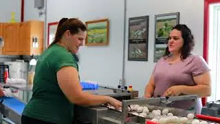 On the Egg Farm with the Longtin Family | Egg Farmers of Ontario