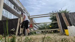closeboard fence to existing concrete posts