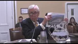 Выступление Хойера на слушаниях в Комитете по регламенту в поддержку поправки, касающейся штаб-кв...