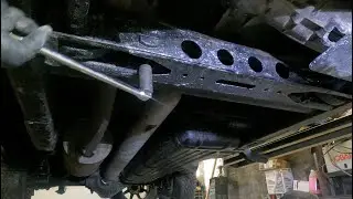 Как отрегулировать рулевую тягу на Chevrolet 2500HD