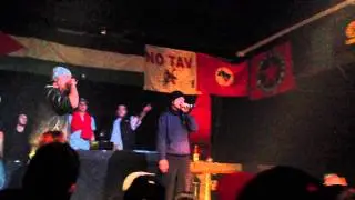 Suarez feat. Peggio NACAPITO - Io so stanco live @ La Strada 15-03-2013 RAPCORE RELOADED