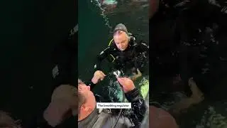 First breaths below the surface 🤿 Underwater moments at Tauchrevier Gasometer! #bootduesseldorf