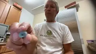 We make beads from old glass insulators!! Watch to see the process. 