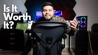 The ULTIMATE Gaming Desk Chair - Herman Miller Aeron Gaming Chair Unboxing & Review!