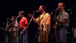 כוורת - סיפורו של ברוך והמגפיים של ברוך | מתוך מופע האיחוד 1984
