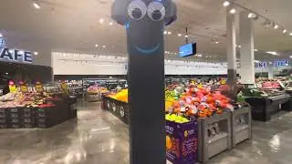 Marty The Robot! (Stop & Shop)