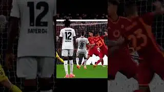 A great goal by Robert Andrich - Bayer and Roma