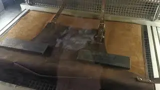 Laserveredelung Lederart Kellnersch&uuml;rze