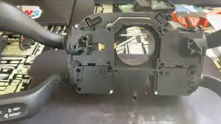 Swap steering wheel control module in Porsche 997