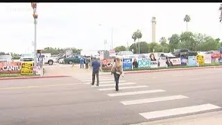 Voters turn out for last day of early voting