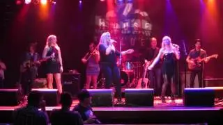 Blontourage singing Trophy Wife at House of Blues