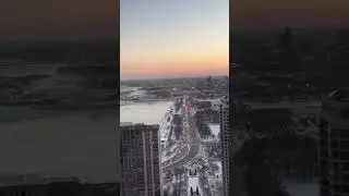 Why?!? #partiallyfrozenlake #merrychristmas #why #lakerescue #onlyinchicago #chicago