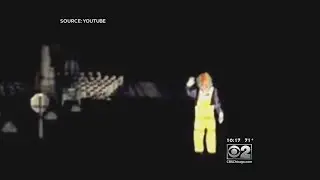 2 Investigators: Clown Trespasses At Chicago Cemetery In Dead Of Night