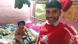 आरुष आज स्कूल जा रहा था 
