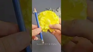 This PENCIL TRICK ✏️ 🌼 Makes Perfect Ribbon Flowers #diy #ribboncraft #tutorial