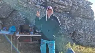 Bush Breakfast on the Edge of Nowhere