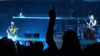 Muse LIVE Hysteria at Intimate Show in Los Angeles 2022