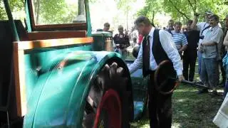 Startov&aacute;n&iacute; LANZ BULDOGA pomoc&iacute; volantu - Bubovice 13. 6. 2009
