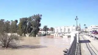 EL RIO GENIL A SU PASO POR ECIJA 2010.wmv