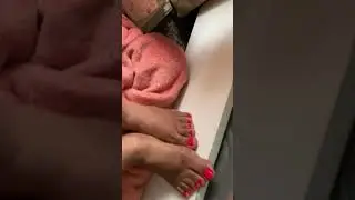 Toes