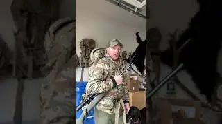 Montana Bow sling with a Rifle