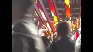 Shahrukh Khan Live Performance - Toifa 2016