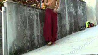 Scheletro Di Un Allenamento Parkour: Piedi Nudi