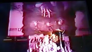 30 yrs ago. Trouble walking tour 89' Ace Frehley