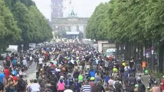 &bdquo;Radverkehr ist Abgasfrei&ldquo;: Zehntausende Radfahrer f&uuml;r eine saubere Umwelt