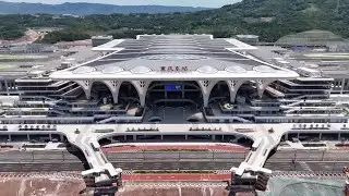 Conozca la Incre&iacute;ble Estaci&oacute;n de Tren que China Acaba de Construir