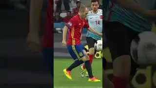 Andr&eacute;s Iniesta 🥶🥶🥶