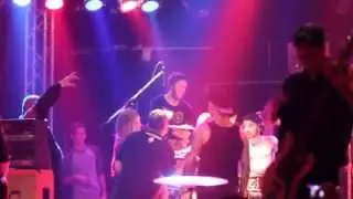 For The Fallen Dreams - Through The Looking Glass live HD