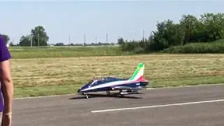 MB-339 PAN RC - Programma acrobatico Solista - Poviglio Airshow 2017