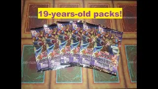 Opening 6 Yugioh Labyrinth of Nightmare booster packs - 19 years old set!