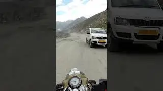 #deeplines #bashirbadar #kargil #kashmir #ladakh #zojilapass #solo #royalenfield #classic500 #travel