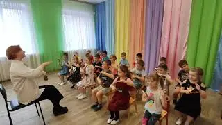 Учимся играть на ложках. 
