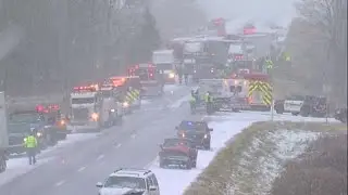 More than 40 vehicles involved in pileup on I-96 westbound