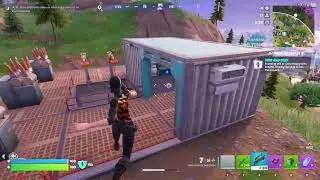 Fortnite solo - Kenny's token saved me, twice...