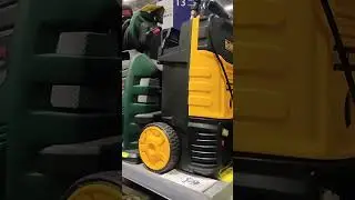 PRICE REVIEW IN A HARDWARE STORE