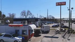 Fat Mo&rsquo;s&mdash;Super Deluxe Burger (Nashville, Tennessee).