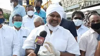Tadipatri YSRCP MLA Peddareddy in Dr.YSR 71st Birth Anniversary celebrations