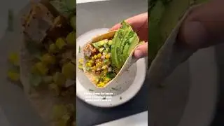 🔥 Тако с копченой курицей и сальсой из жареной кукурузы