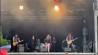 D-Town - I Love Rock 'N Roll - Live am Dorffest Dielsdorf