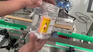 Automatic square jar three side labeling machine