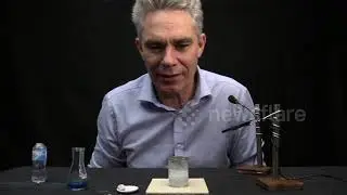 Australian science teacher performs ASMR experiments using tiny equipment