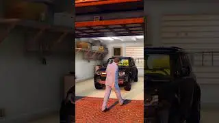 Defender car in GTA 5