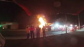 Пожар в коммерческом офисном здании, округ Эскамбиа, Флорида, пожар в рабочем здании, начальник И...